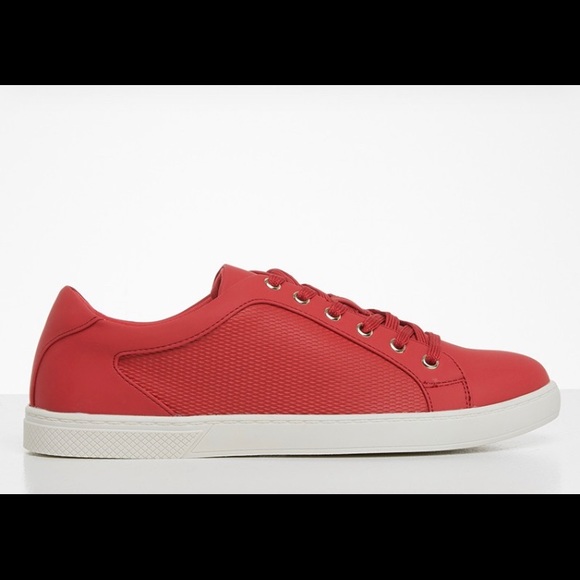 BRAND NEW STEWY sneakers - Picture 8 of 15